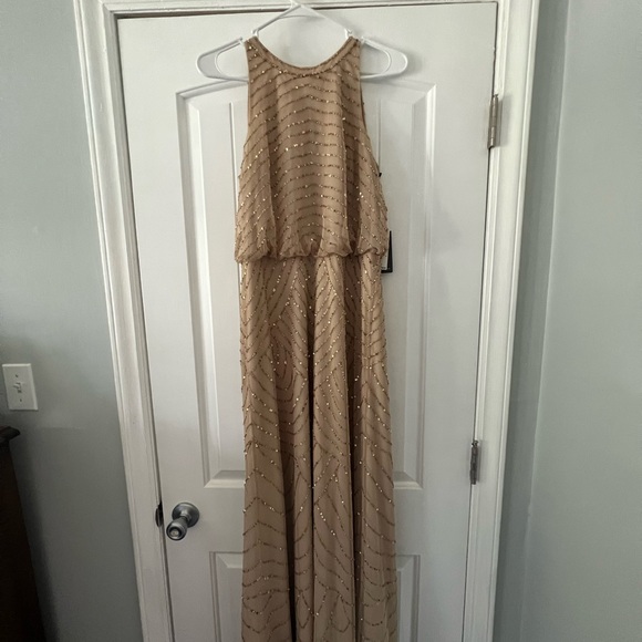 Adrianna Papell - ART DECO BEADED DRESS WITH HALTER NECKLINE IN CHAMPAGNE GOLD - Picture 7 of 7